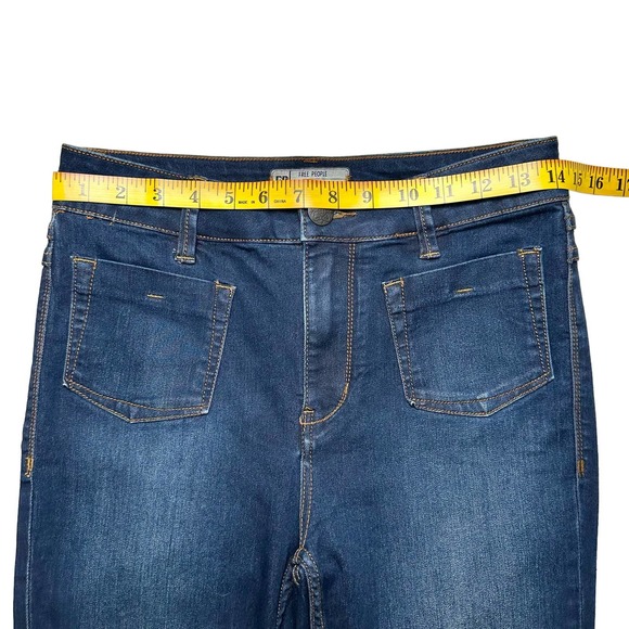 Free People | Women | Dark Wash Mid Rise Stretch Skinny Jeans | Size 27 - Picture 3 of 9